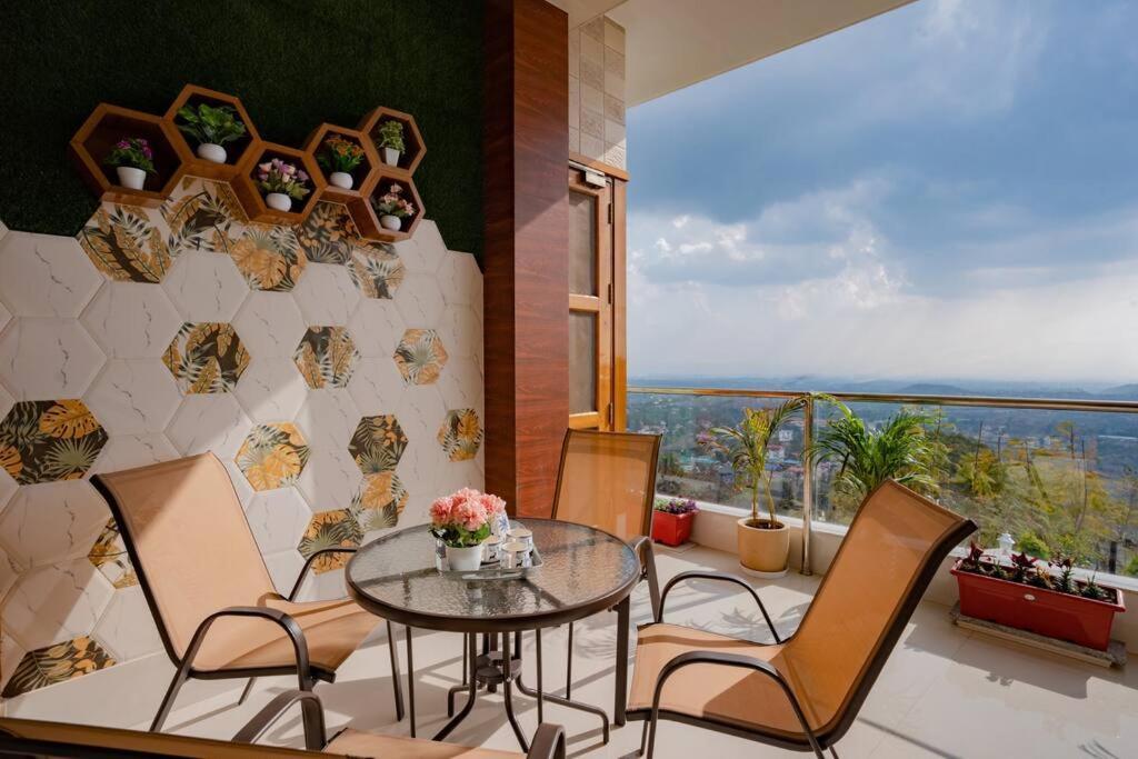 The Sage Villa - Luxury Homestay In Dehradun Buitenkant foto