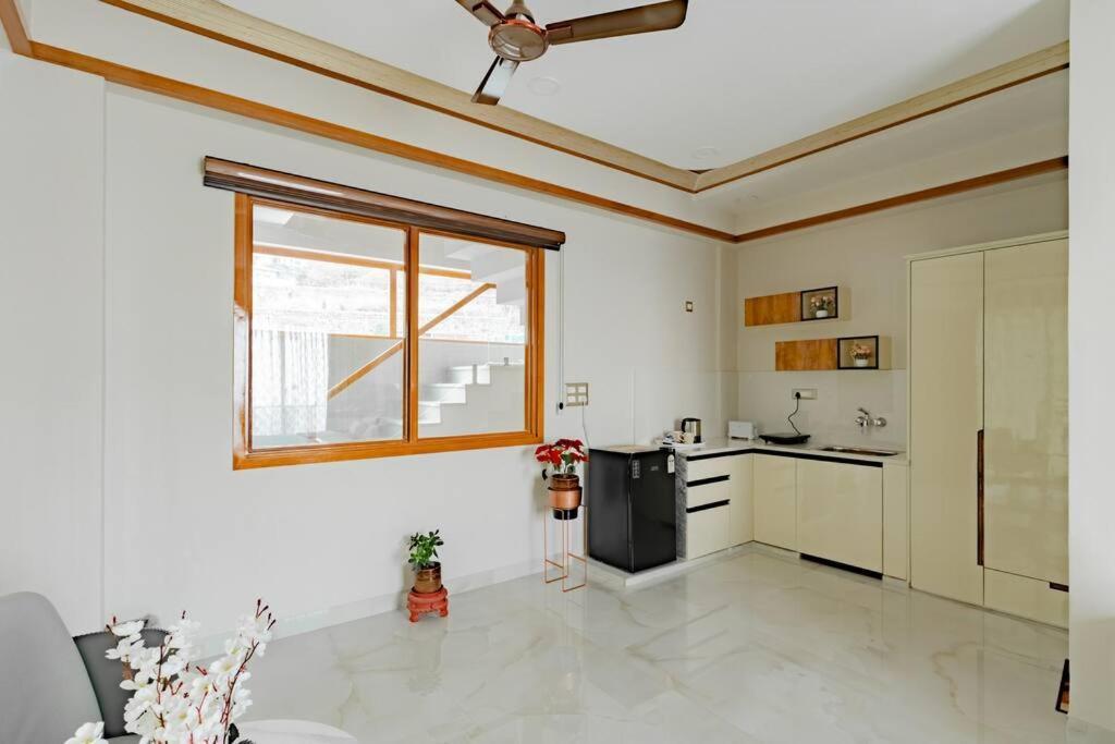 The Sage Villa - Luxury Homestay In Dehradun Buitenkant foto
