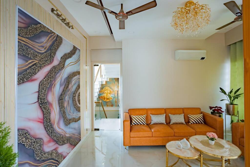 The Sage Villa - Luxury Homestay In Dehradun Buitenkant foto