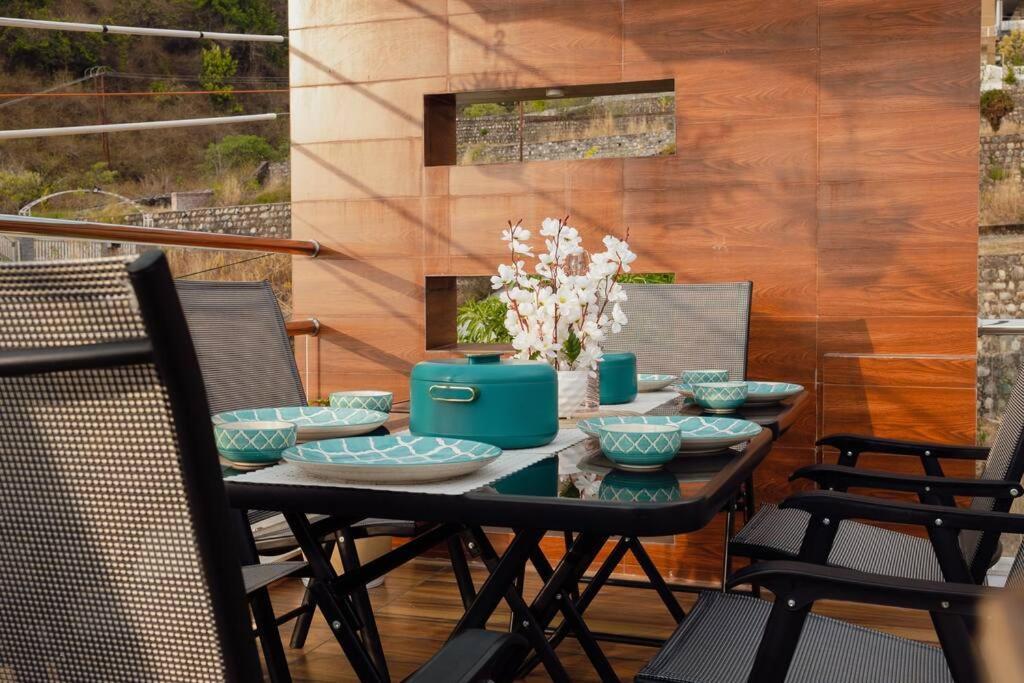 The Sage Villa - Luxury Homestay In Dehradun Buitenkant foto